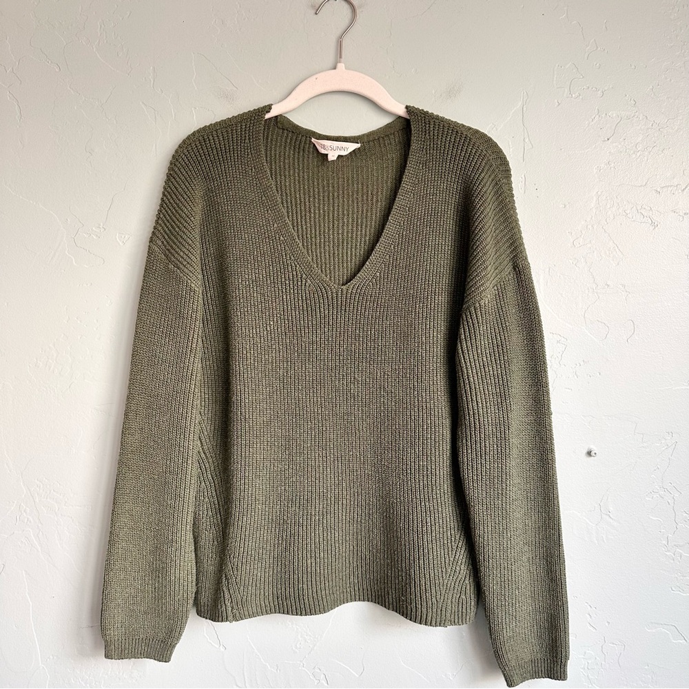 78&Sunny Women’s Coastal V-Neck Knit Sweater Spring‎ Olive Green Medium EUC